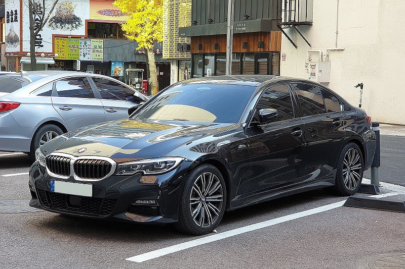 2020 BMW 3 Series 320i M Sport
